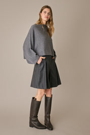 Maglione over a cappa grigio, in cashmere, linea essenziale